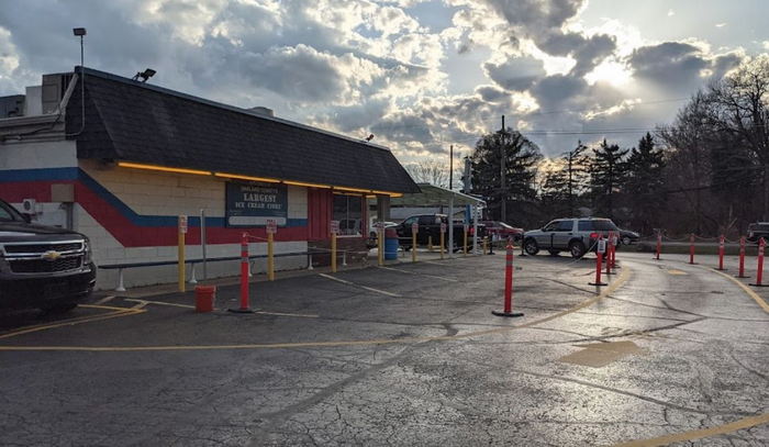 Dairy Twist - From Web Listing (newer photo)